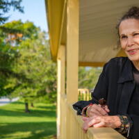 Julia Alvarez: A Life Reimagined