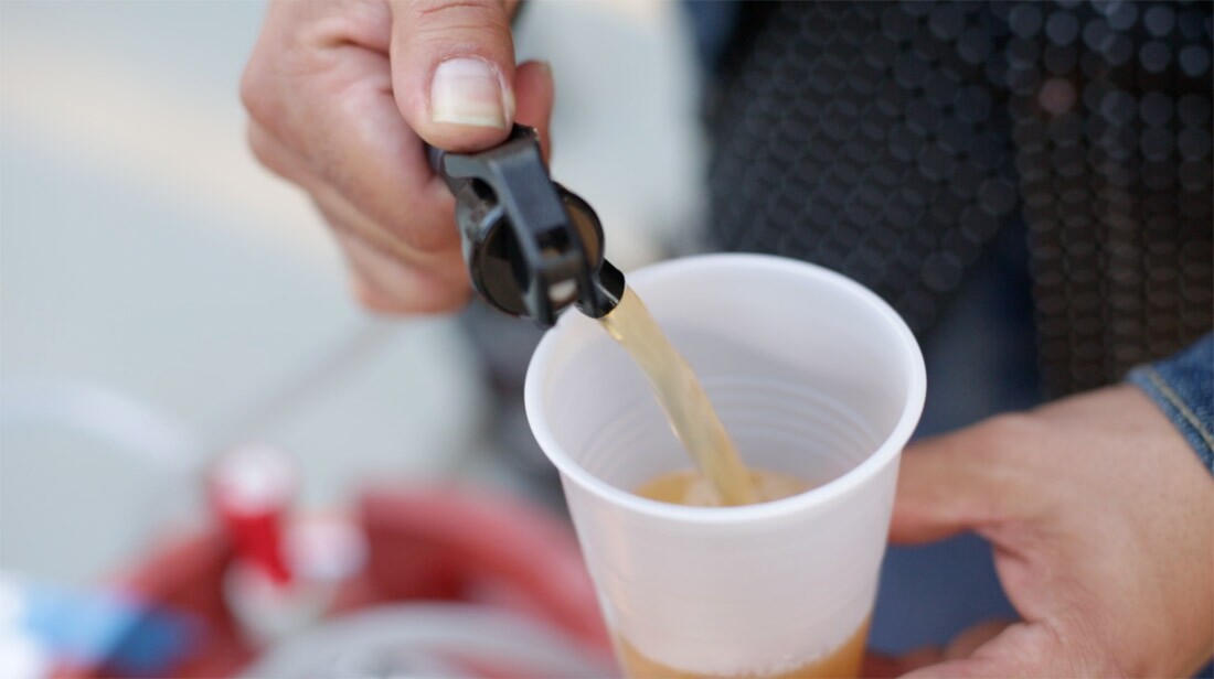 Beer Pouring | Fernando Salazar