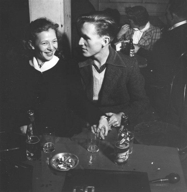 Westons enjoying a drink at Burbank Bowl