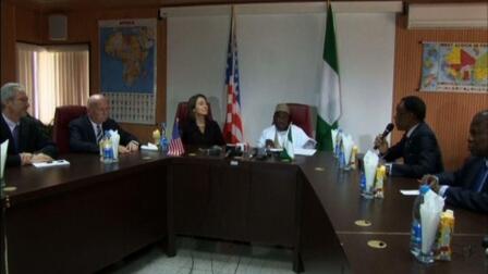 U.S. sends plane to scan for Nigeria’s abducted girls