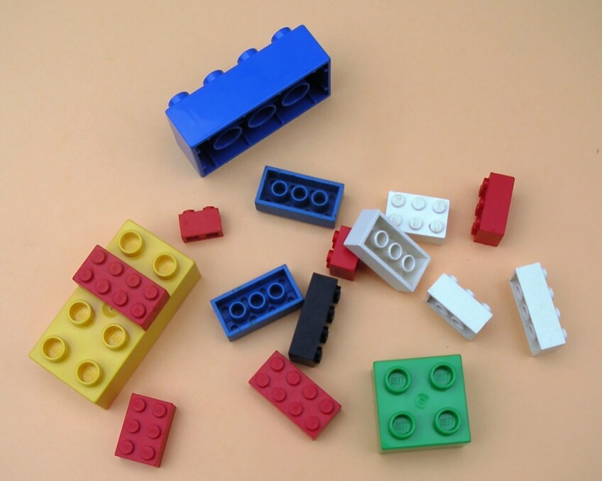 Bloques de Lego y Duplo.