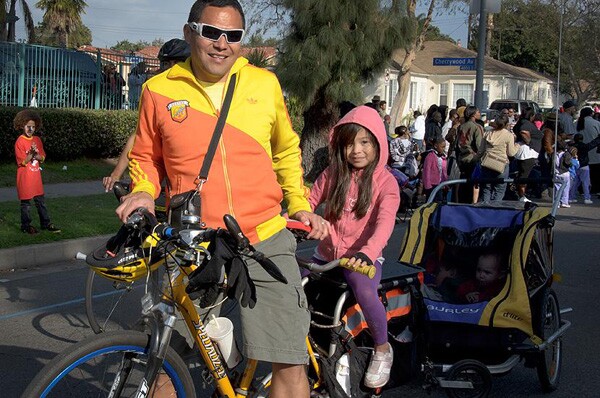 The whole family on a bike
