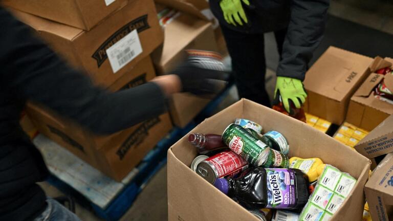 Prices and cutbacks leave food banks struggling nationwide