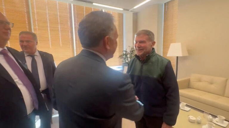 Russia frees American prisoner as Witkoff meets with Putin
