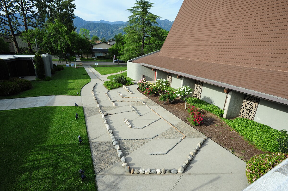 The Irenic Projects Public Labyrinth at Missiongathering Pasadena. | Courtesy of Irenic Projects