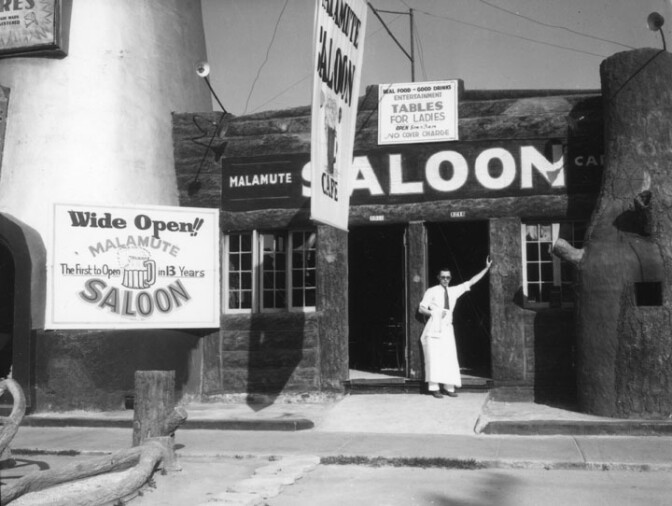 malamutesaloon