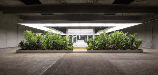 Installation view of Doug Aitken, The Garden, 2017. Courtesy the artist and ARoS Aarhus Kunstmuseum. | Anders Sune Berg