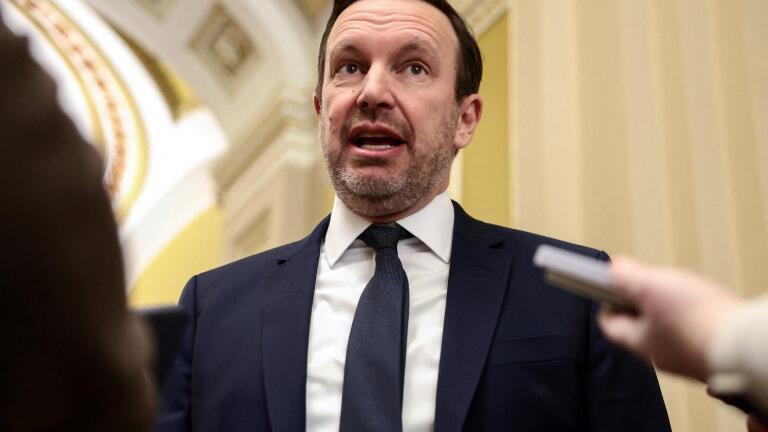 Trump has 'no plan' on how to end Iran war, Sen. Murphy says