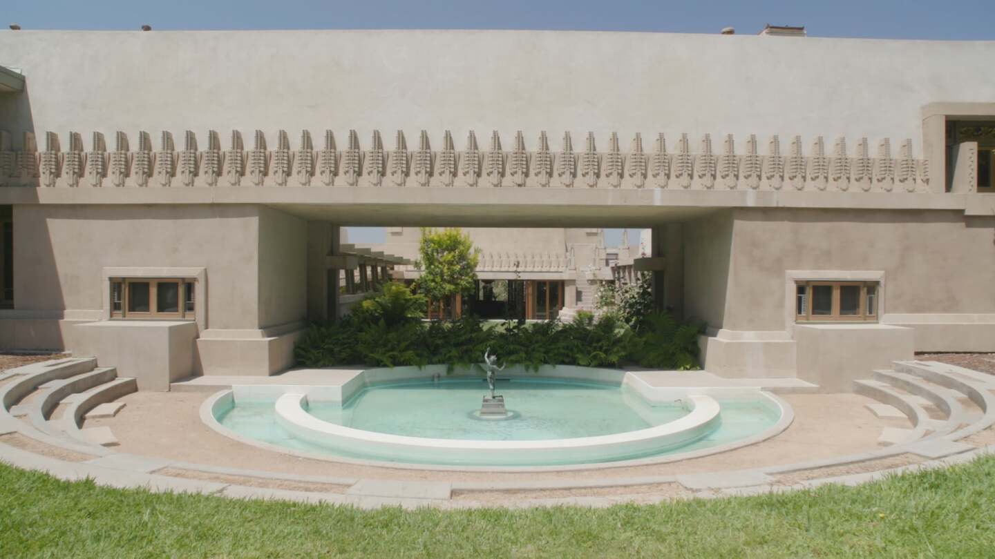 Hollyhock House Frank Lloyd Wright still AB s9