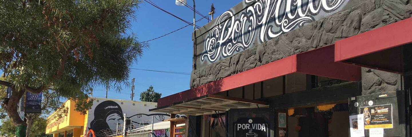 Por Vida exterior | Ligaya Malones