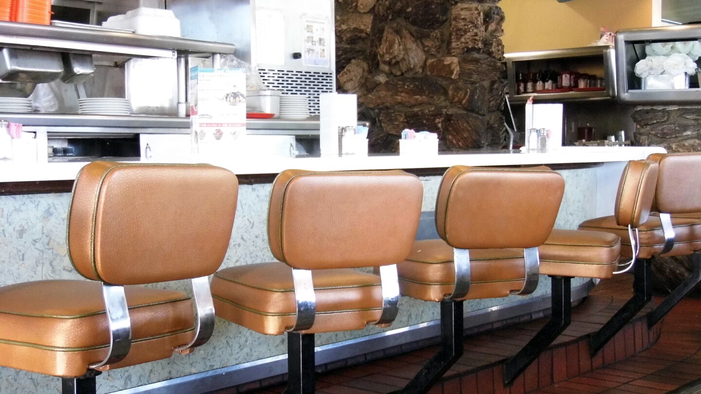 norms restaurants