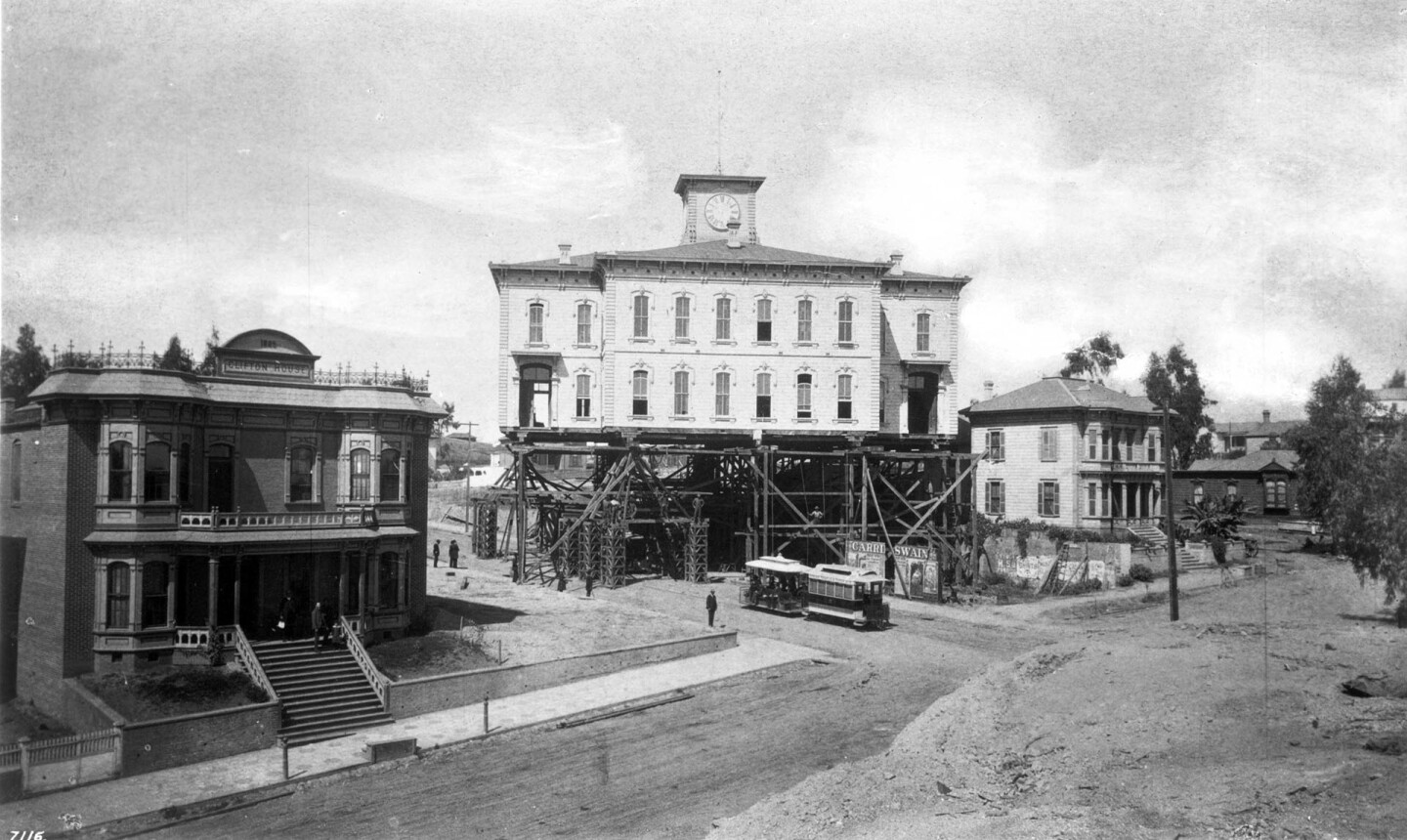 Courtesy of the USC Libraries - California Historical Society Collection.