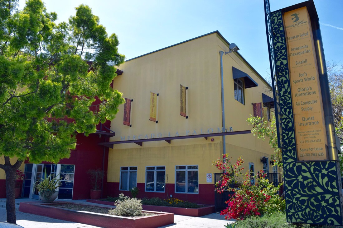 Exterior of Mercado La Paloma