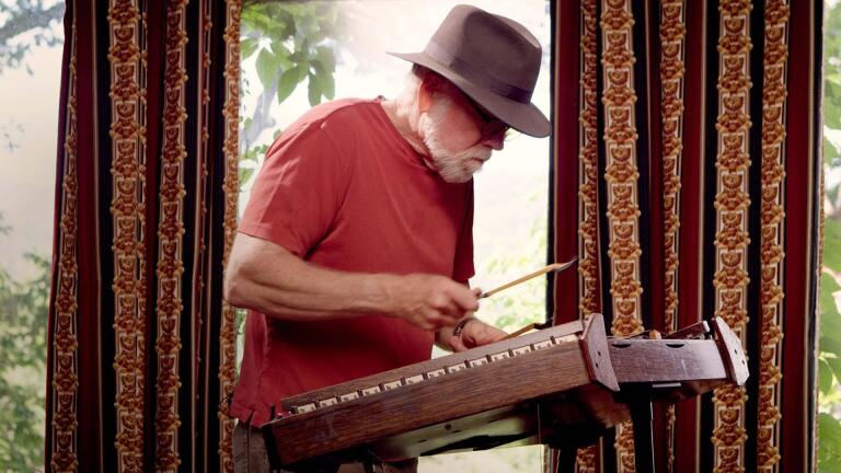 John McCutcheon Plays the Hammered Dulcimer