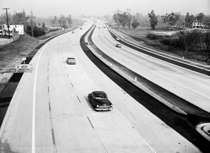 Here's a newly opened section of the Hollywood Freeway (US-101) in 1958, courtesy of the Los Angeles Examiner Collection, USC Libraries