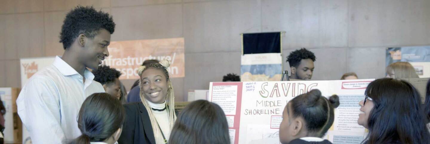 A group of students at the Y-PLAN Resilient by Design Youth Challenge Summit. | Emmanuel Moran/Y-PLAN