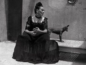 Photo: Frida Kahlo by Lola Ãlvarez Bravo, ca. 1944 © Frida Kahlo Museum