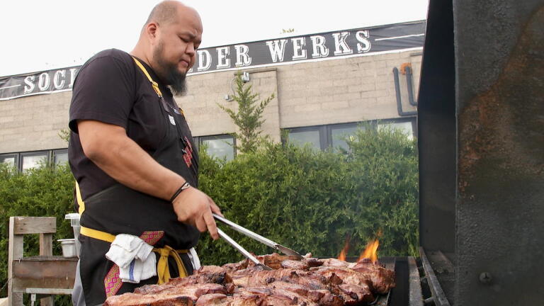 For Yia Vang, Food Starts with Family