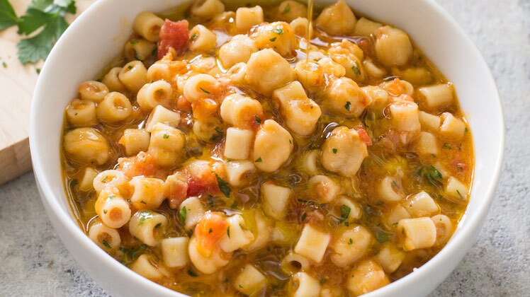 Pasta e Ceci (Pasta with Chickpeas)