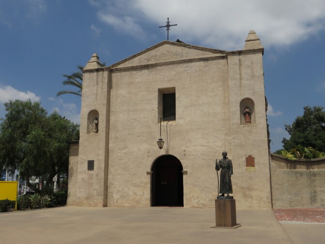 “Herencia hispana”: From Pueblo to Metropolis