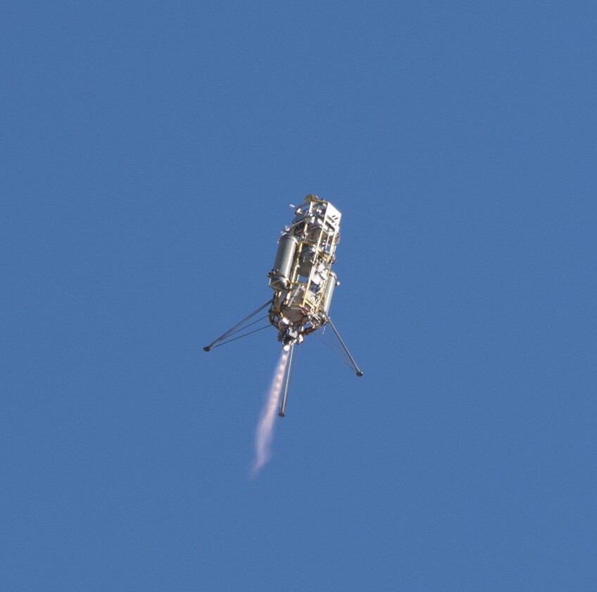 Test flight of Masten Space Systems' Xombie vehicle over Mojave Air & Space Port in 2014. | NASA/ Tom Tschida