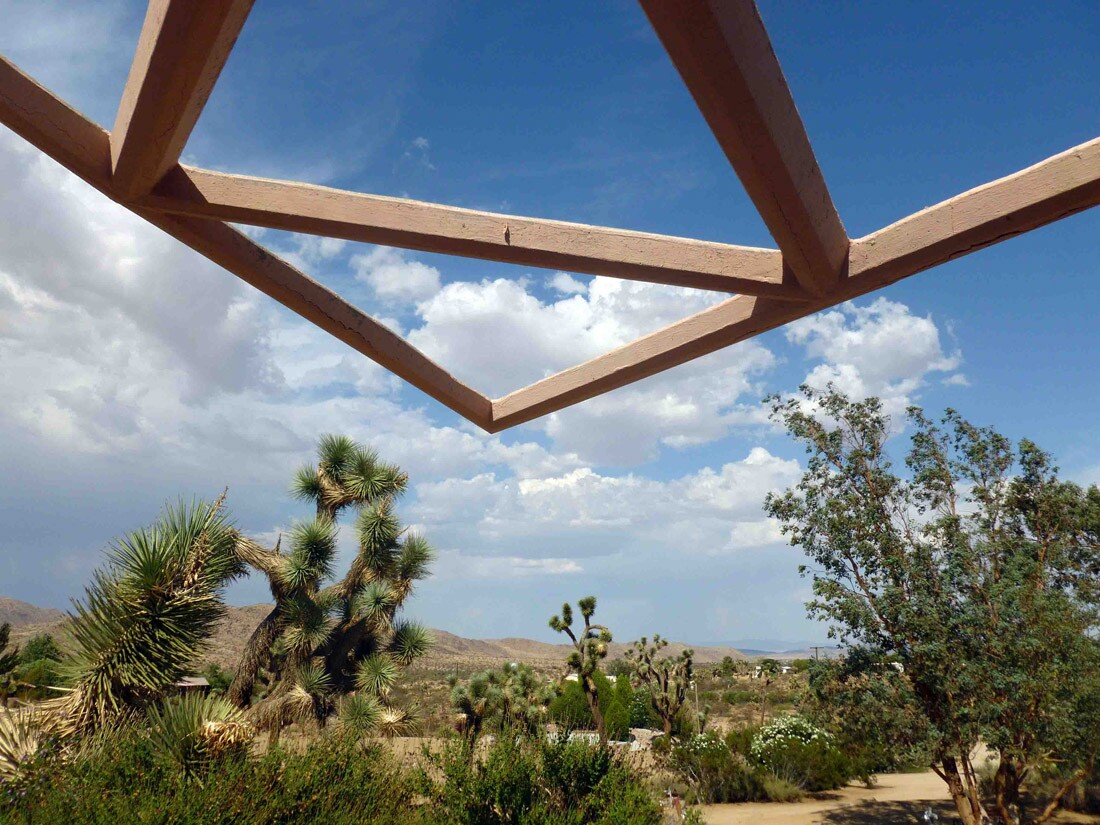 Joshua Tree Retreat Center, Mentalphysics (1)