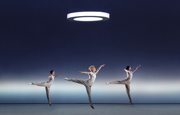A scene from "Einstein on the Beach" | Photo: Lucie Jansch