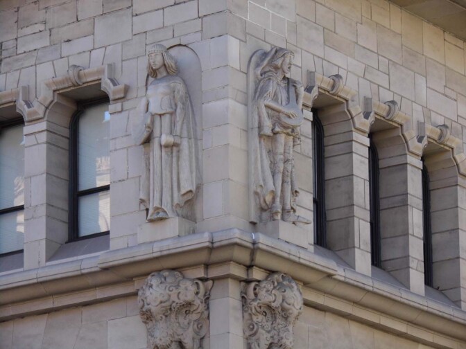 Million Dollar Theatre exterior featuring figures of people. | Sandi Hemmerlein
