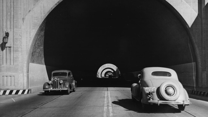 fig_street_tunnel_header.jpg