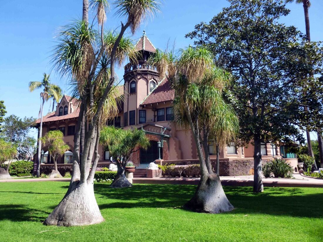 The Doheny Mansion (2)