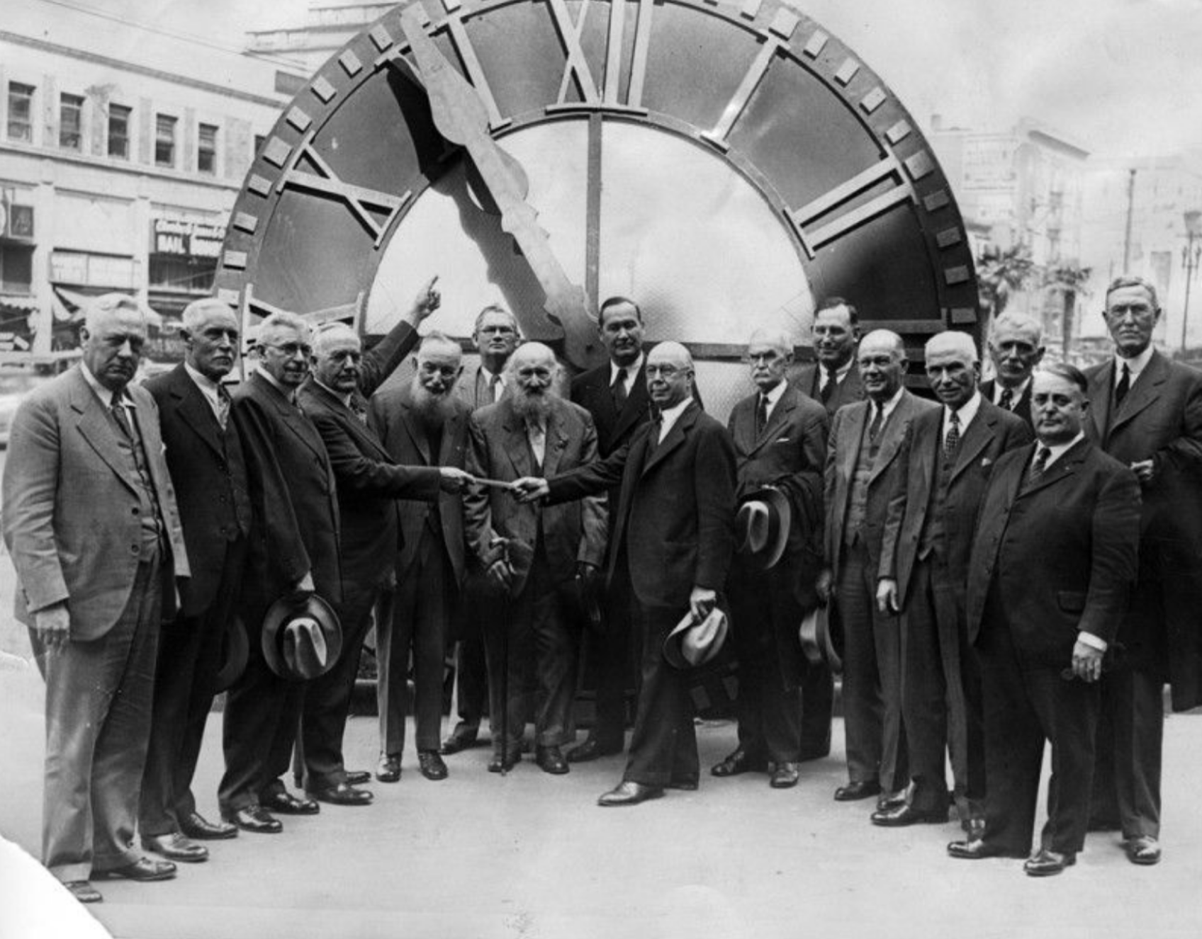A History of Los Angeles' Clock Towers and Where to Find Their Remnants ...