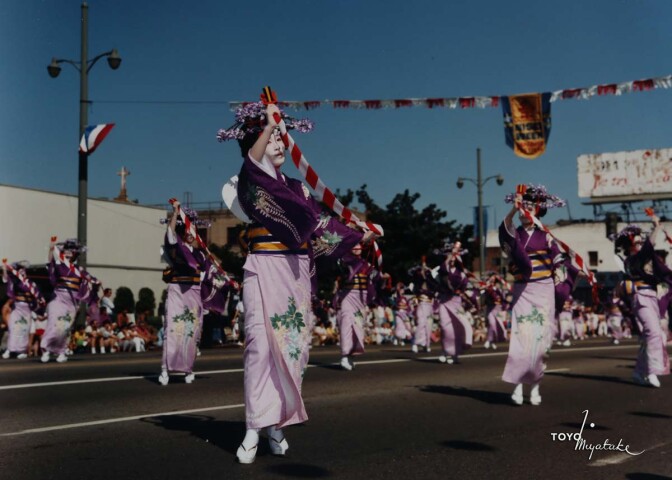 The 1986 Nisei Week Parade