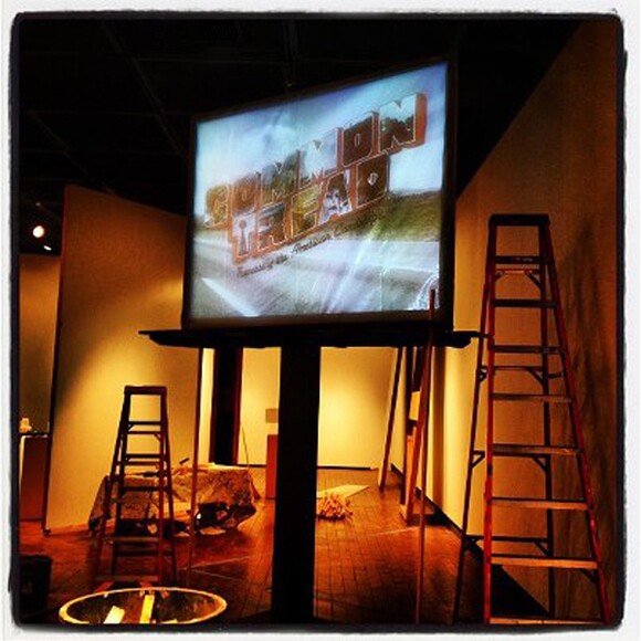 Gallery being prepped for Common Tread | Photo: Evan Senn.