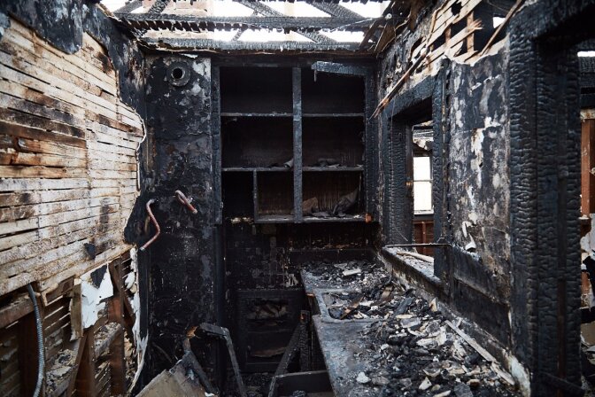 Charred House at 2223 Trinity Street – Interior – Mojave, CA – 2016 | Osceola Refetoff