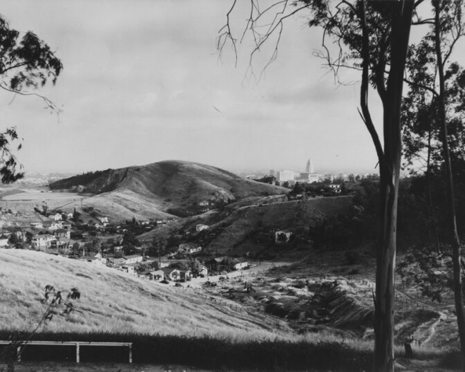 Panoramic view of the community of Chavez Ravine, circa 1952. Photo by Leonard Nadel, courtesy of the Photo Collection, Los Angeles Public Library.