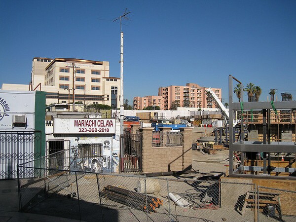 mariachiplaza04-thumb-600x450-87332