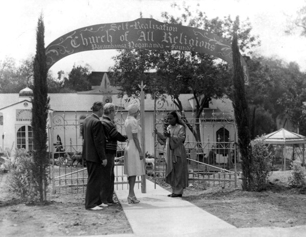 Self Realization Fellowship, Hollywood Temple | Photo: Courtesy of the Los Angeles Public Library