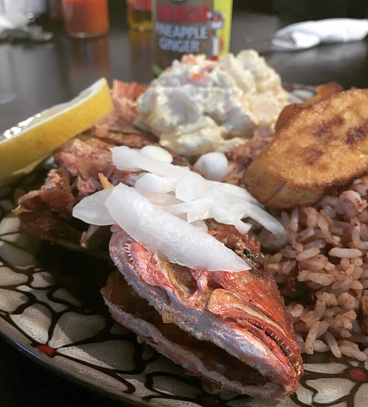 Tracey's Belizean Restaurant