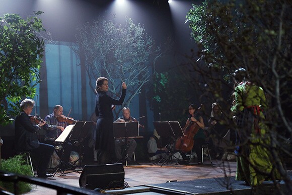 Lisa Bielawa and the Kronos Quartet. | Photo: Remsen Allard