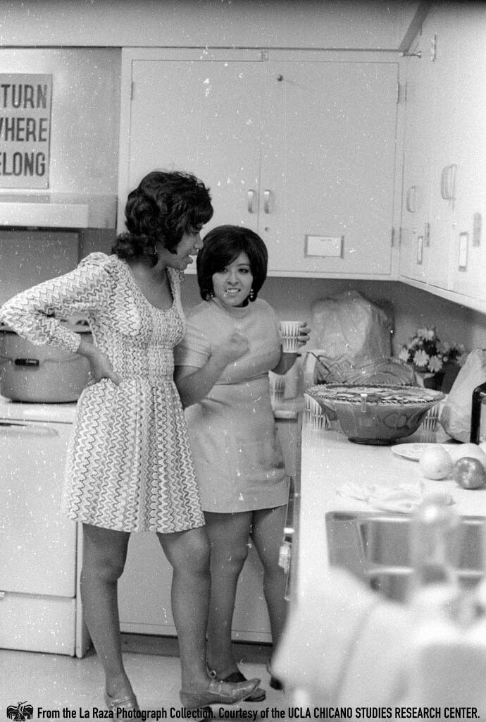 CSRC_LaRaza_B14F5S4_N010 Anna Nieto Gomez and another woman inside a kitchen at Los Angeles City College | La Raza photograph collection. Courtesy of UCLA Chicano Studies Research Center