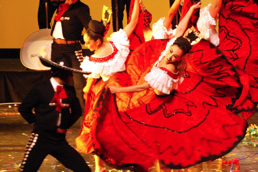 Pacifico Dance Company