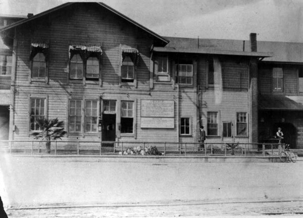 Undated photo of the Southern Pacific's River Station. Courtesy of the Photo Collection, Los Angeles Public Library.
