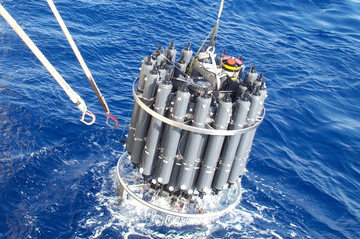 The CTD rosette returns to the boat after sampling water in the ocean water column. | Naomi Levine