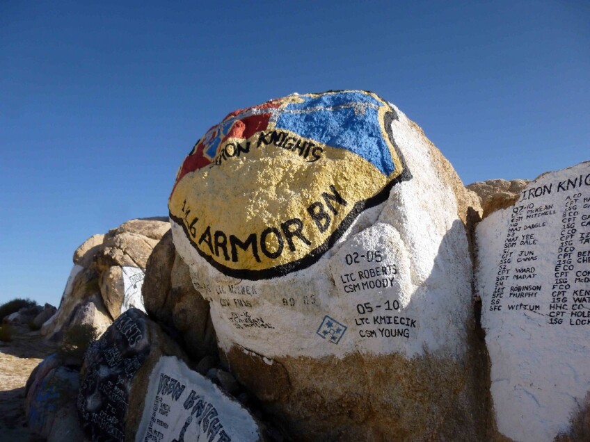 Painted Rocks, Fort Irwin (2)