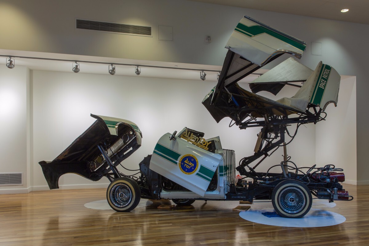 Rubén Ortiz-Torres. Alien Toy (La Ranfla Cósmica), 1997 | Collection of Tom Patchett, courtesy of Track 16, Los Angeles