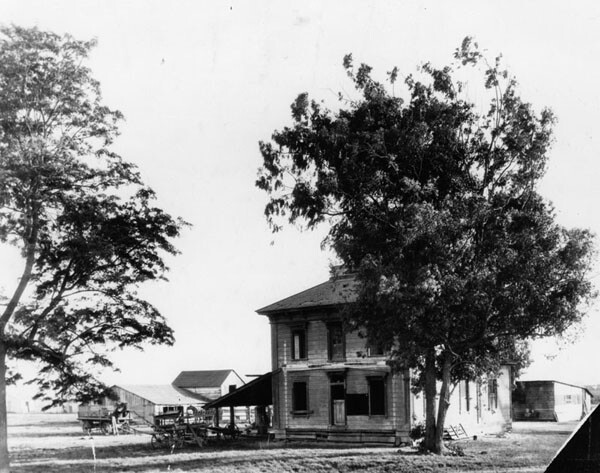Photo courtesy of the Los Angeles Public Library