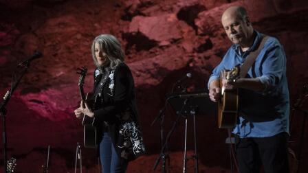 Kathy Mattea “Eighteen Wheels and a Dozen Roses”