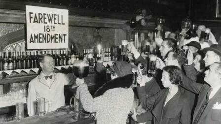 Men and women toasting farewell to the 18th Amendment during Prohibition | Los Angeles Examiner Photographs Collection,University of Southern California Libraries