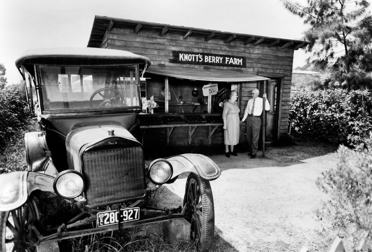 Replica of Knott's Berry Farm roadside stand
