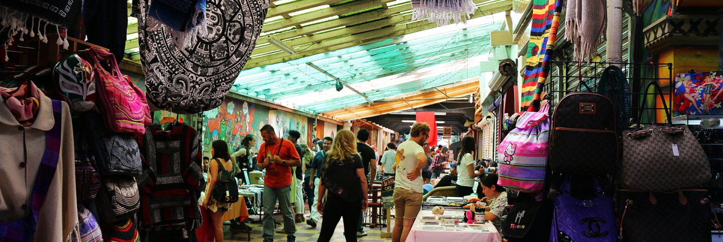 Tijuana Zine Fest on Pasaje Rodriguez | Samanta Helou Hernandez